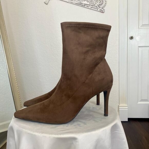 Sonoma NIB 90s Style Brown Faux Suede Stiletto High Heel Ankle Boots Size US 10 - Picture 8 of 9